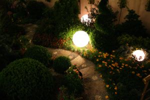 Garden Lights | Atlanta Landscape Lighting